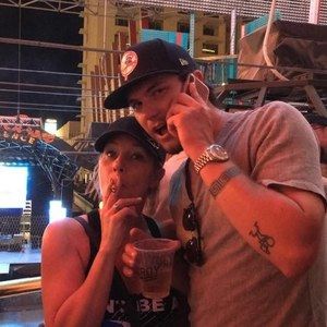 Meet your Posher, Thomas